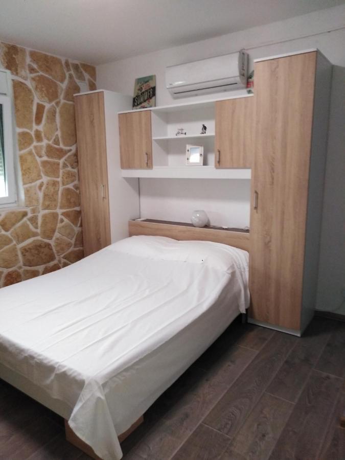 3D Studio Apartment Kaštela Exteriör bild
